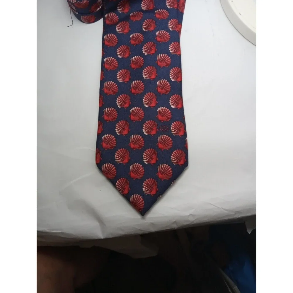 Gucci Men's Tie 100% Silk Blue W Red 🐚 Italy Made Designer Necktie